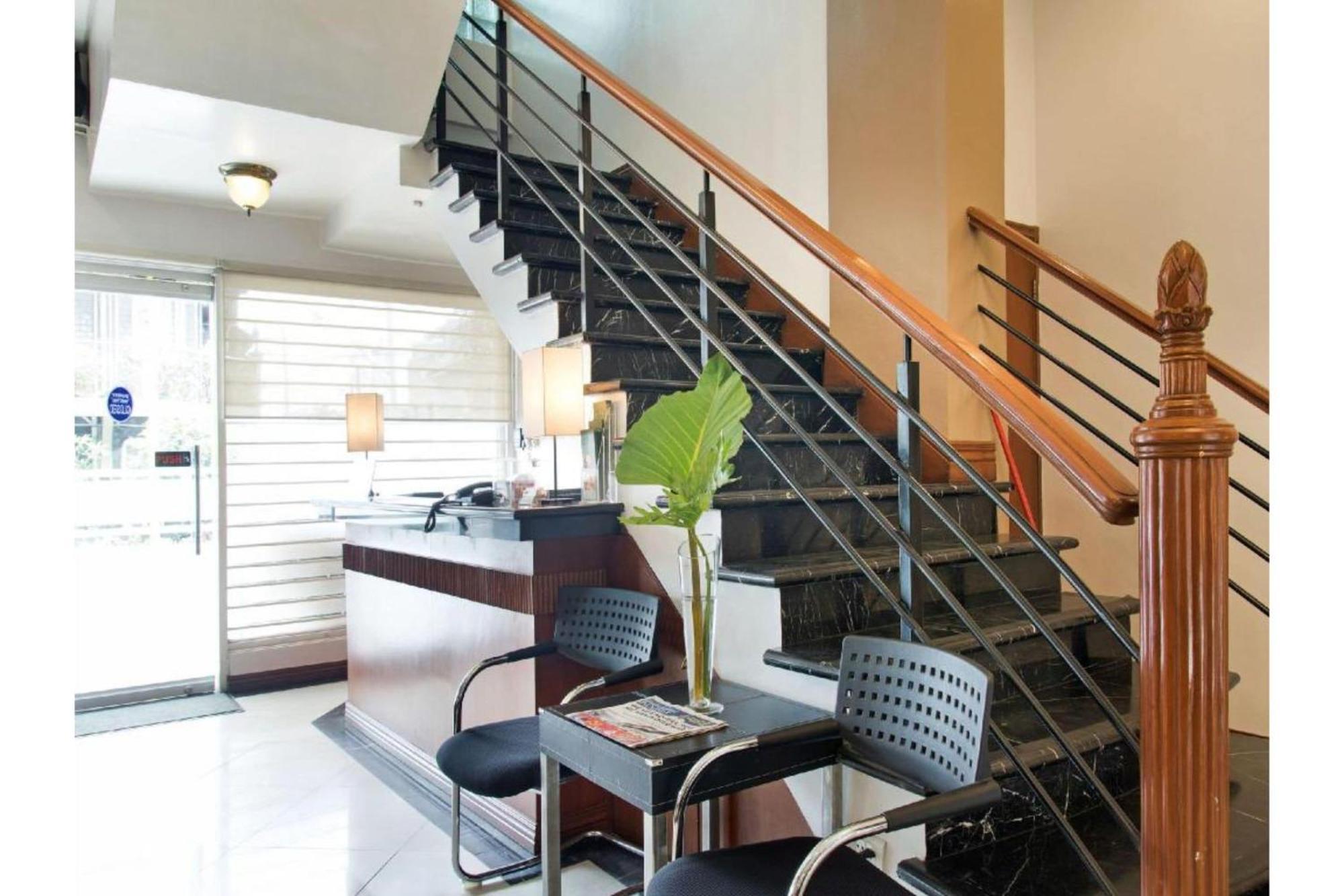 Townhouse Oak Avitel Hotel Near Osmena Highway, Pnr Pasay Station, Metro Manila 马卡蒂 外观 照片